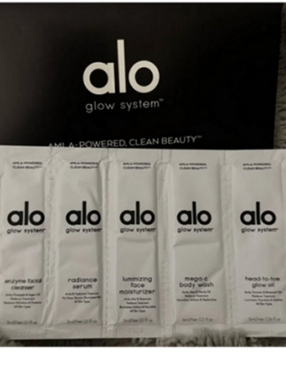 ALO Yoga Glow System Skincare Pack